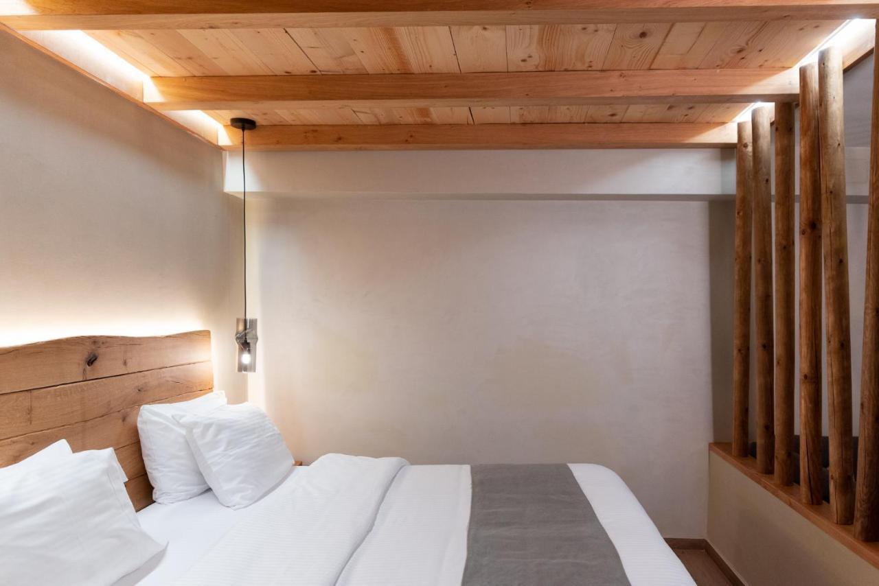 Theros By Agora Luxury Apartments In The Heart Of Heraklion Экстерьер фото