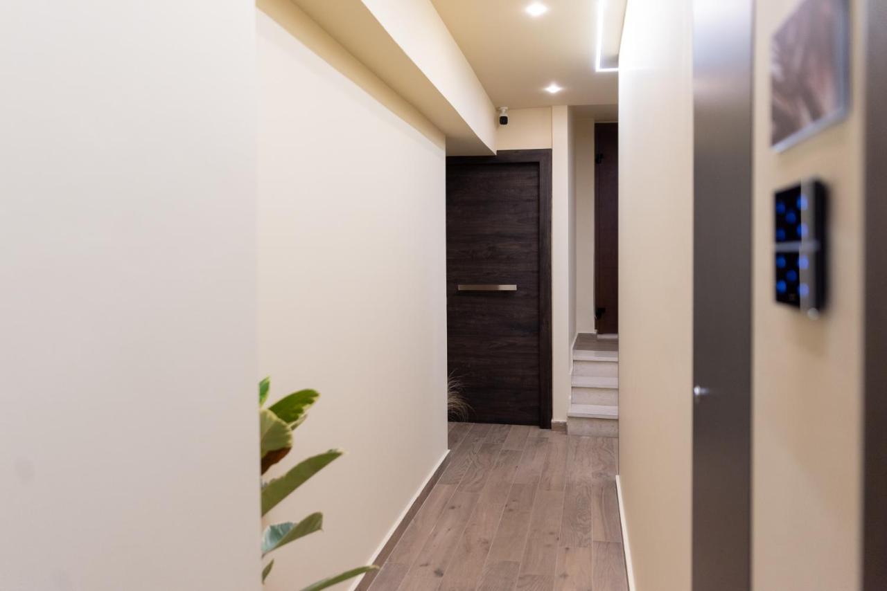 Theros By Agora Luxury Apartments In The Heart Of Heraklion Экстерьер фото